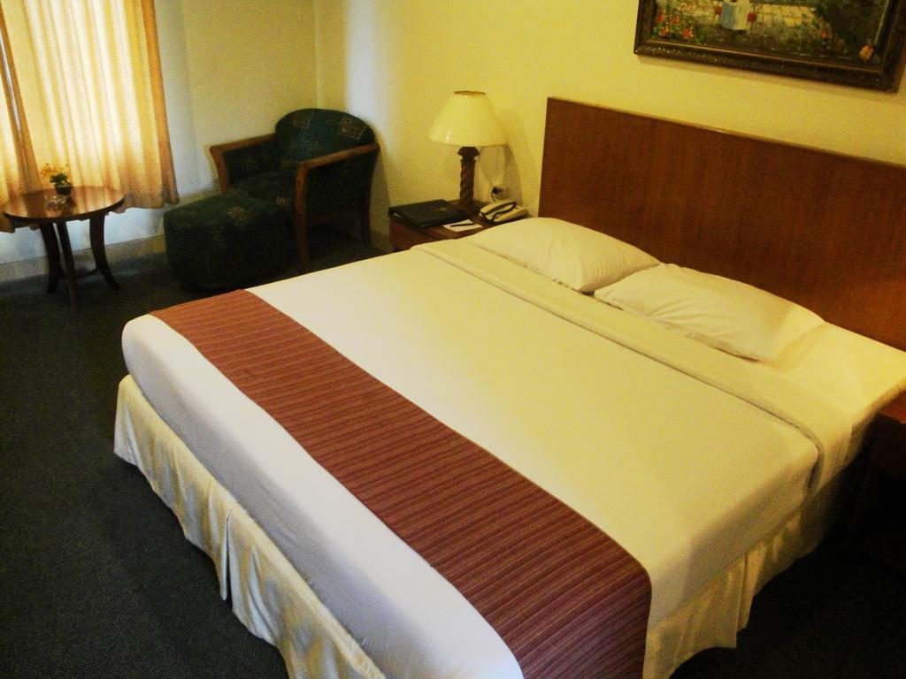 Imperial Hotel Kendari 部屋 写真